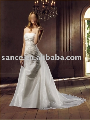 wedding dress (wedding dress)