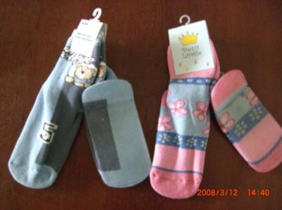 shoes socks (shoes socks)