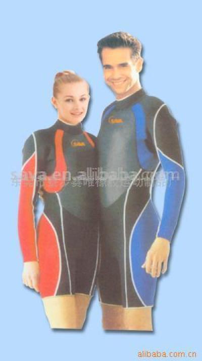 wetsuit (гидрокостюм)
