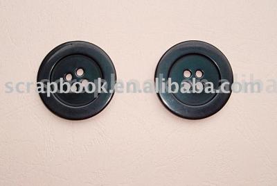 button -028 (Button -028)