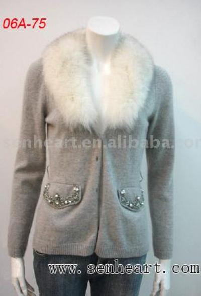 sweater with fur collar (sweater with fur collar)