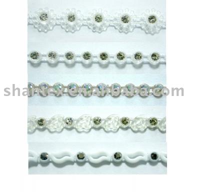 strass trimming (отделка стразами)