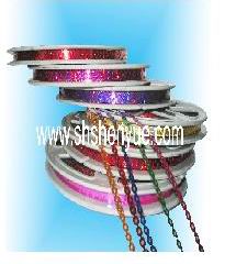 sequins line (Pailletten line)