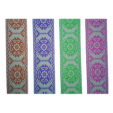 Woven Ribbon with Golden Thread (Woven Ribbon mit Goldfden)