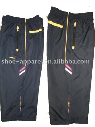 WOMEN`S SHORT PANTS (WOMEN`S SHORT PANTS)
