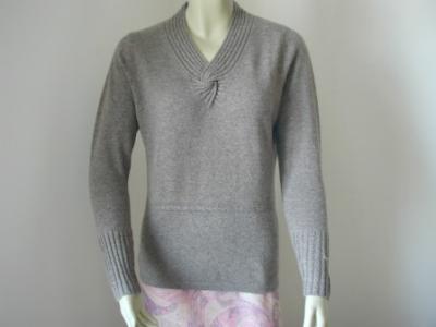 cashmere v neck sweater (cashmere v neck pullover)