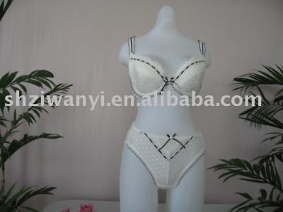Elegant Bra Set (Elegantes BH-Set)