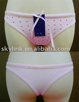 Lady`s briefs (Женская резюме)