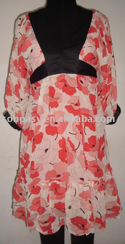 Ladies dress (Mesdames robe)