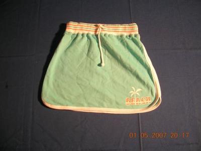 LADIES BEACH WEAR .