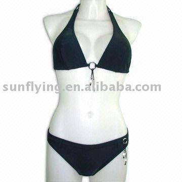 Swimming Costume/Bikini (Badeanzug / Bikini)
