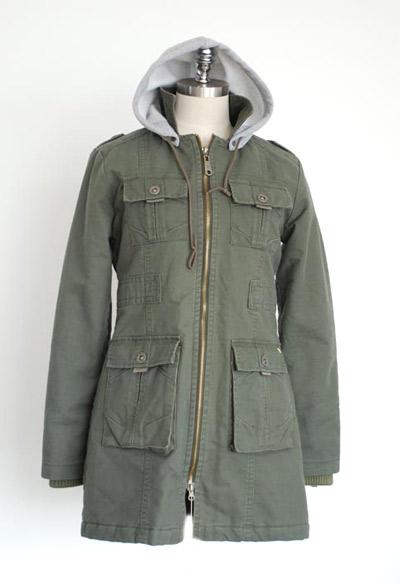 Lady `s Coat (Lady `s Coat)