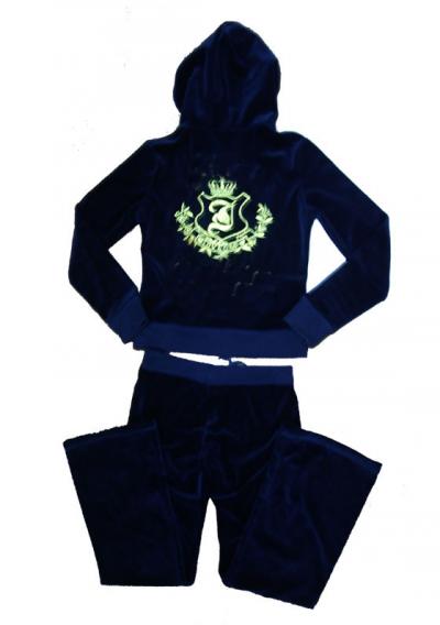 Name brand sportswear suit (Nom de marque de sportswear costume)