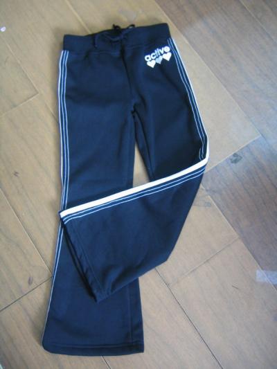 KNITTED TROUSERS (KNITTED TROUSERS)