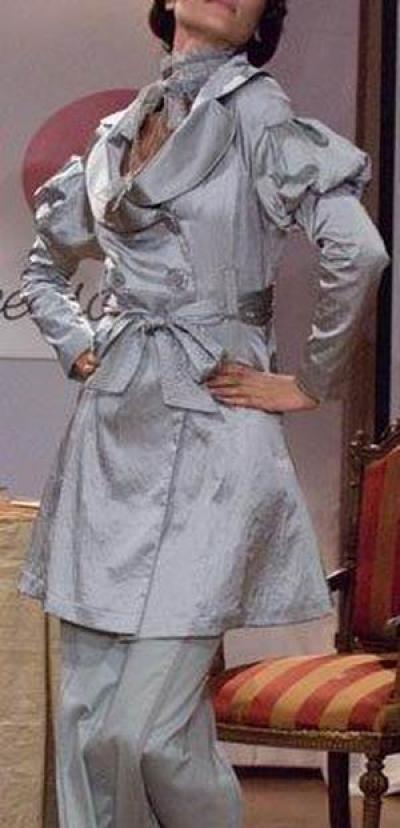 dresses (dresses)