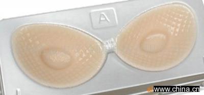 silicone bra (Soutien-gorge en silicone)