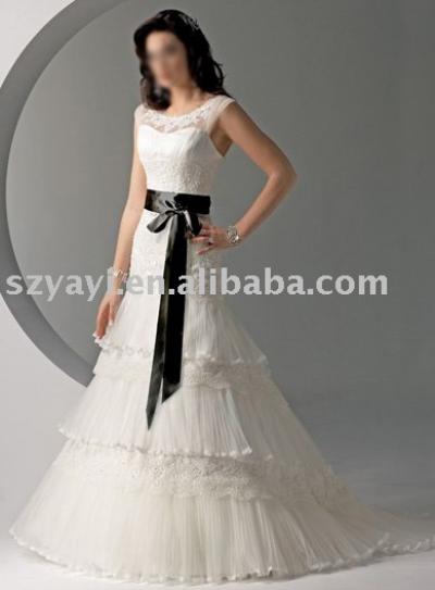 2008 saucy wedding dress (2008 saucy Hochzeitskleid)