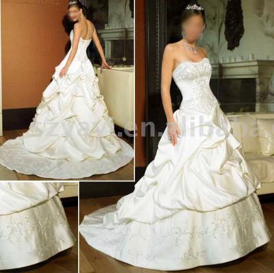 wedding dress (wedding dress)