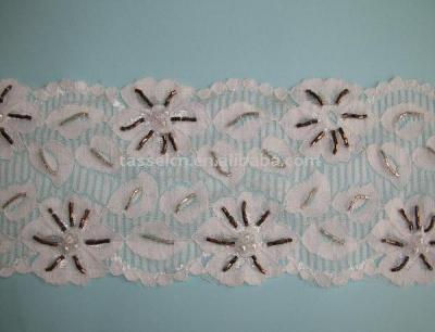 LACE (DENTELLE)