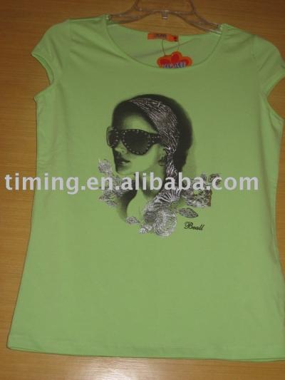 Short sleeve T shirt with glitter printing