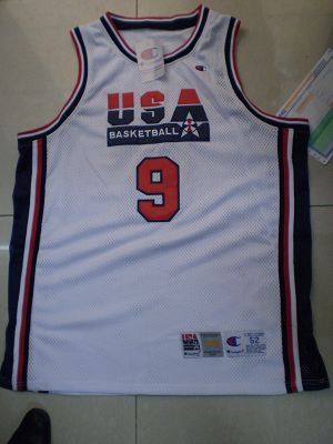 BASKETBALL JERSEYS (Basketball-Trikots)