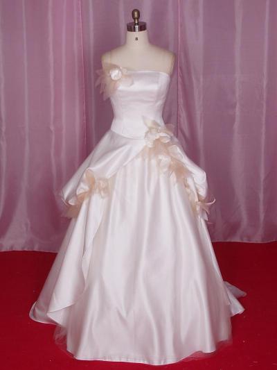 fashion wedding dress