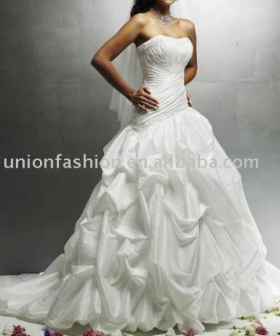wedding dress (wedding dress)