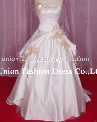 Bridal gown
