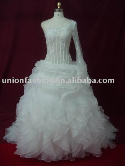 Bridal gown