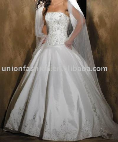 Bridal gown