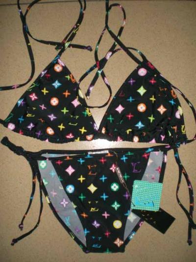 Bikini (Bikini)