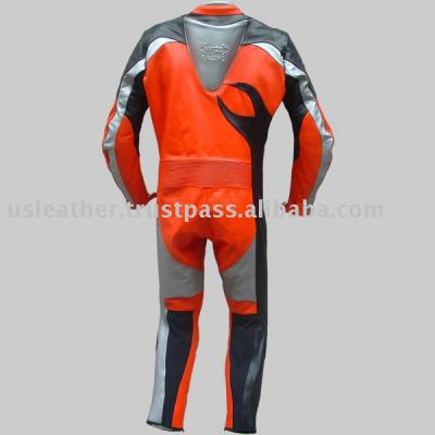 Motorbike Suits 907-44 (Motorrad-Anzüge 907-44)