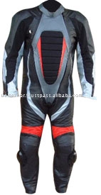 Motorbike Suits 907-48 (Motorrad-Anzüge 907-48)