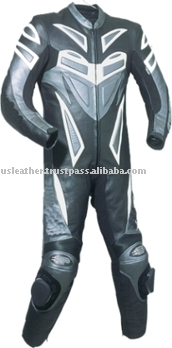 Motorbike Suits 907-54 (Motorrad-Anzüge 907-54)