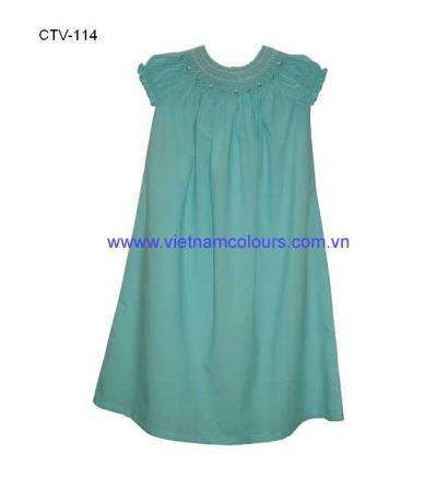 Embroidered %26 Smocked Girl Dress (Embroidered %26 Smocked Girl Dress)
