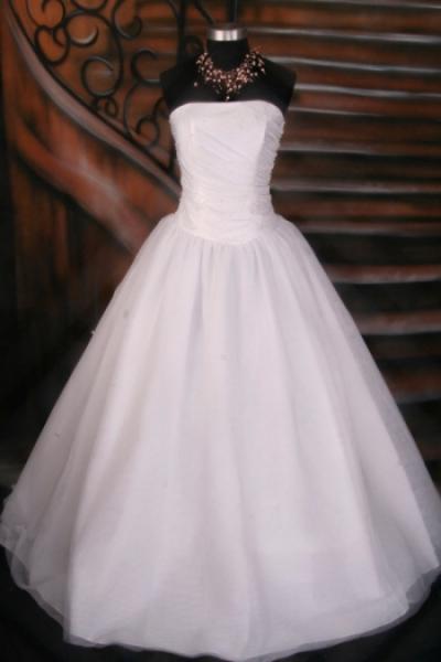 Wedding Gowns 981 With Underskirt