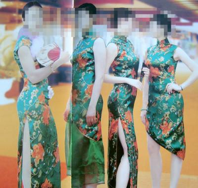 working uniform,workwear,hotel uniform,ladies` clothes,ladies` uniform (einheitliche Arbeitsbedingungen, Arbeits-, Hotel-Uniform, meine Damen "Klei)