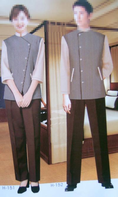 guest room clothes (guest le vestiaire)