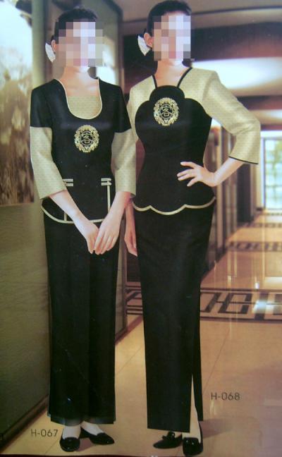 workwear in restaurant