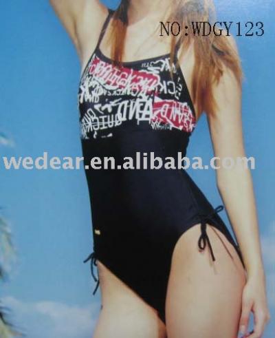 Girl Swimwear (Девочка Купальники)