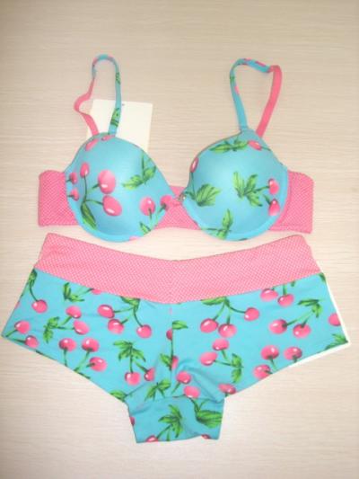 Bras and panties (Bras and panties)