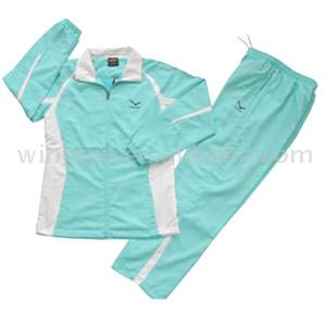 Women`s Jogging Suit (Женский спортивный костюм)