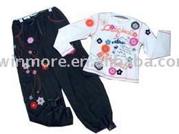 Girl`s Wear (Girl`s Wear)