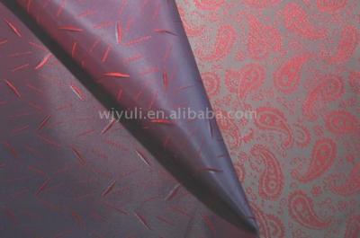 Polyester and viscose fabric (Polyester and viscose fabric)