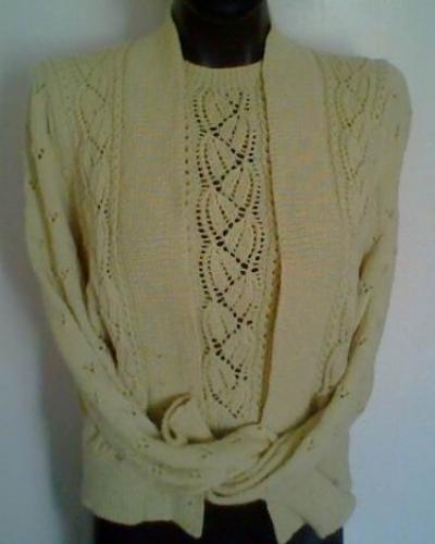 brand sweater (brand sweater)
