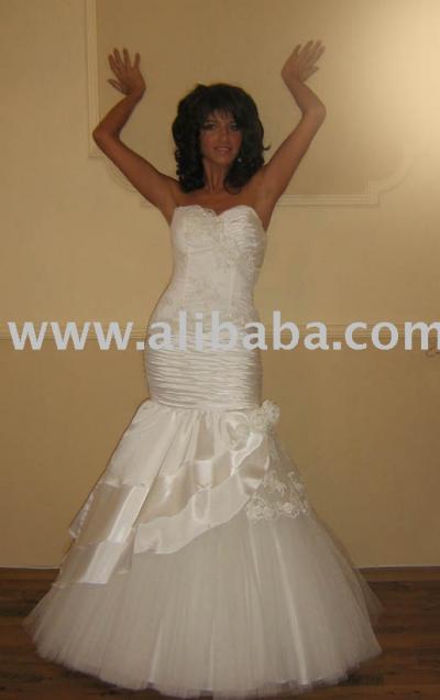 3101 Wedding Dress