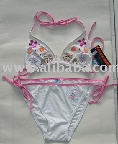 Swimming Wears (Swimming Wears)