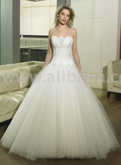 Wedding Gown (Wedding Gown)