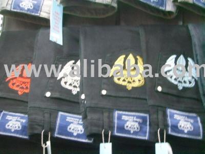Women And Men Brand Name Jeans (Women And Men Brand Name Jeans)