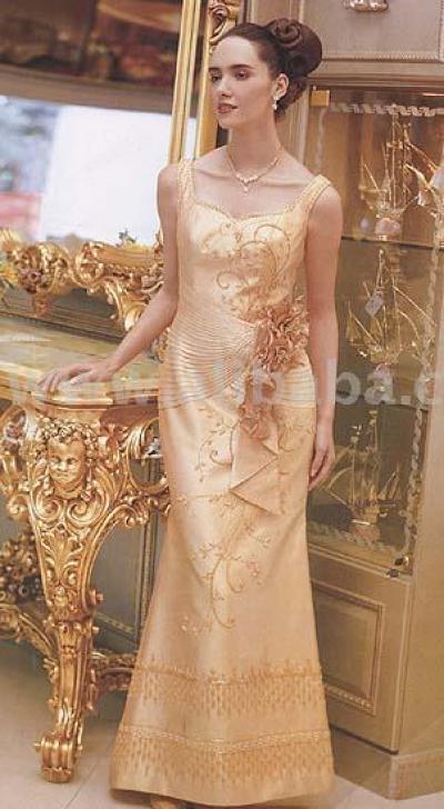 Thai-Style Wedding Dress (Thai-Style Wedding Dress)